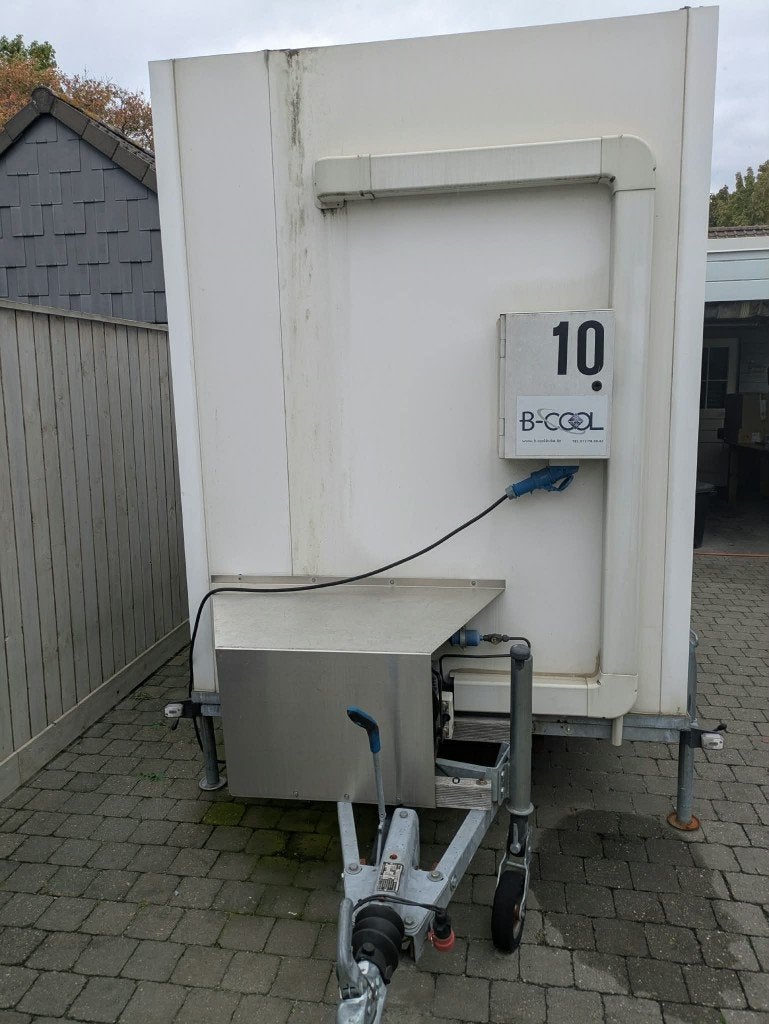 Koelaanhangwagen, Ophalen, Gebruikt