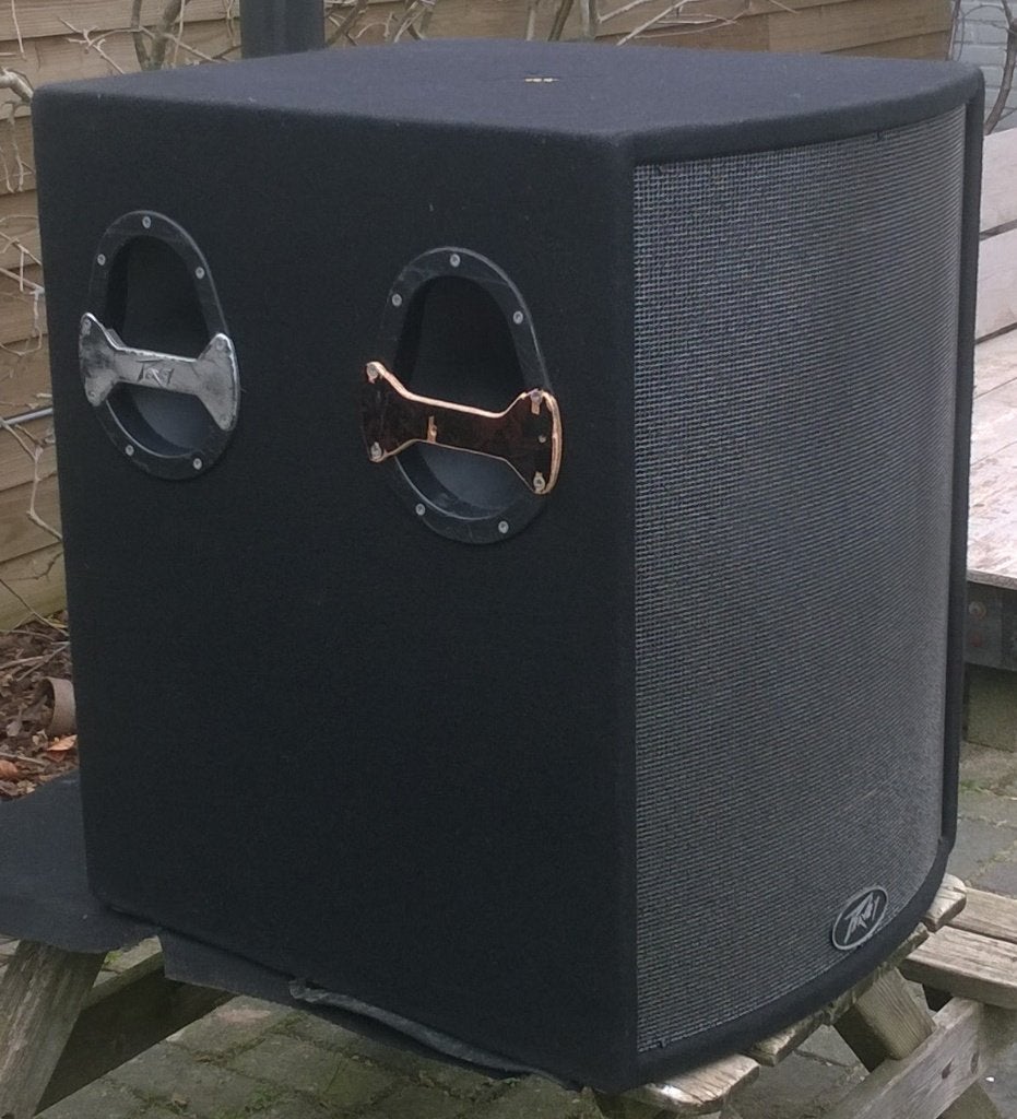 Luidsprekers subs 18 inch 400 Watt, Autres marques, Reconditionné, Bass-reflex, 150 watts ou plus