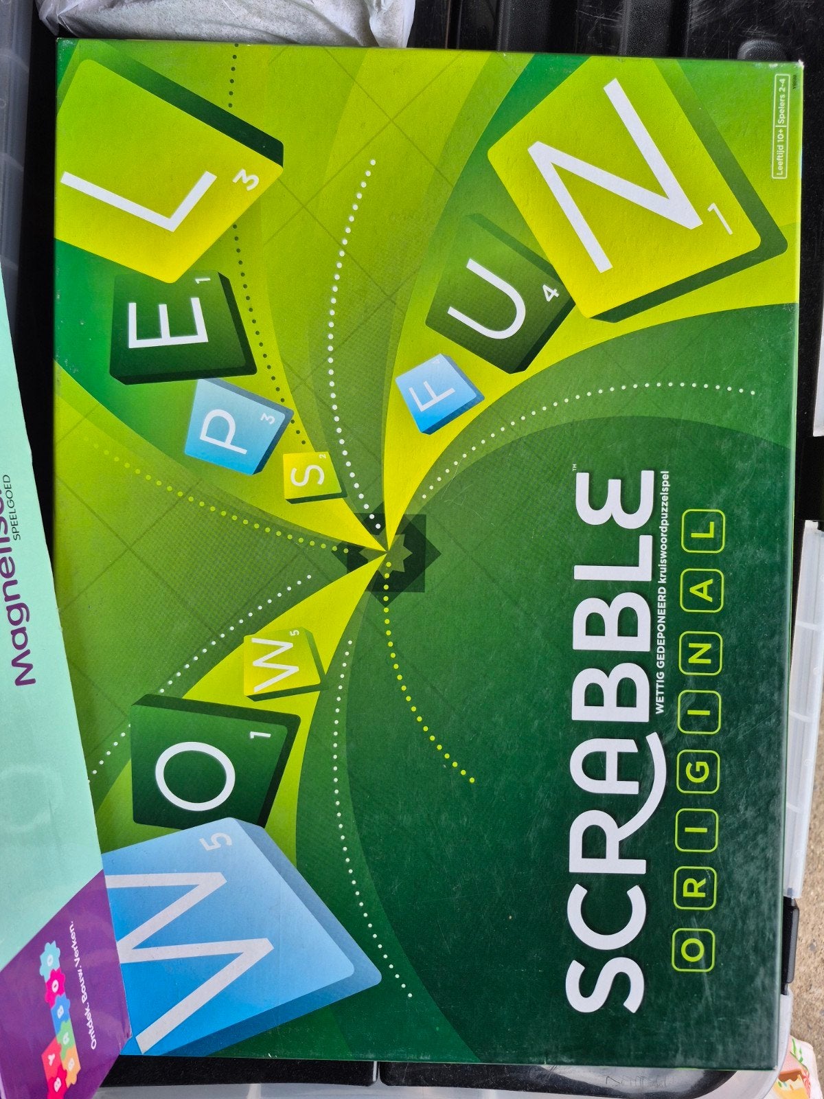 scrabble en stratego, Ophalen