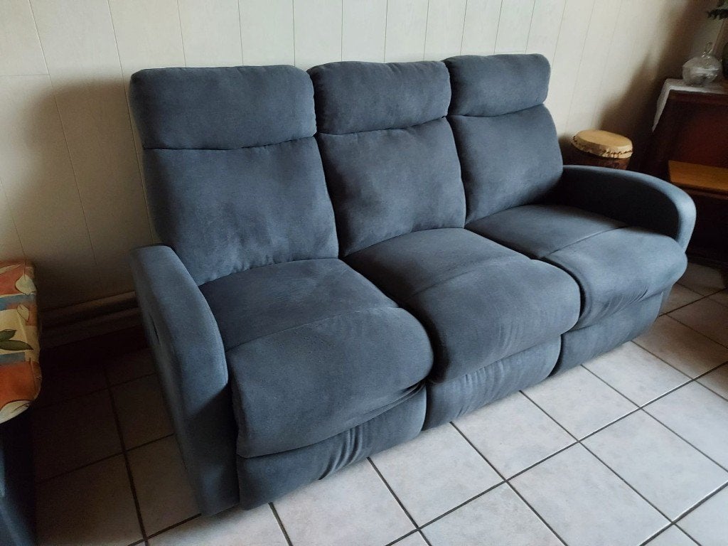 2 keer 3 zitsbank met relaxfunctie, Huis en Inrichting, Ophalen, Driepersoons, Zo goed als nieuw, Rechte bank