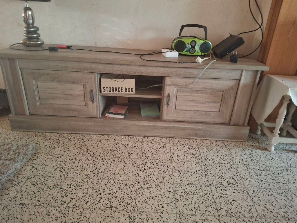 Landelijk tv meubel crystal oak, Huis en Inrichting, Kasten |Televisiemeubels, Ophalen