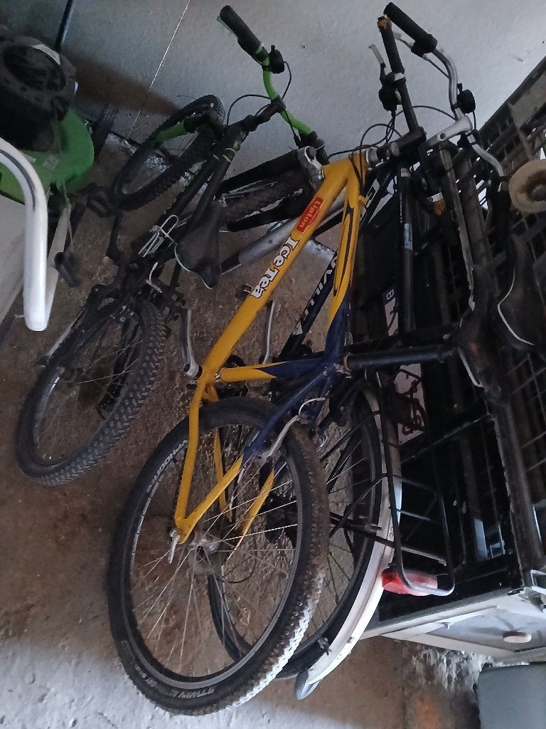 3 fietsen, Ophalen, Gebruikt