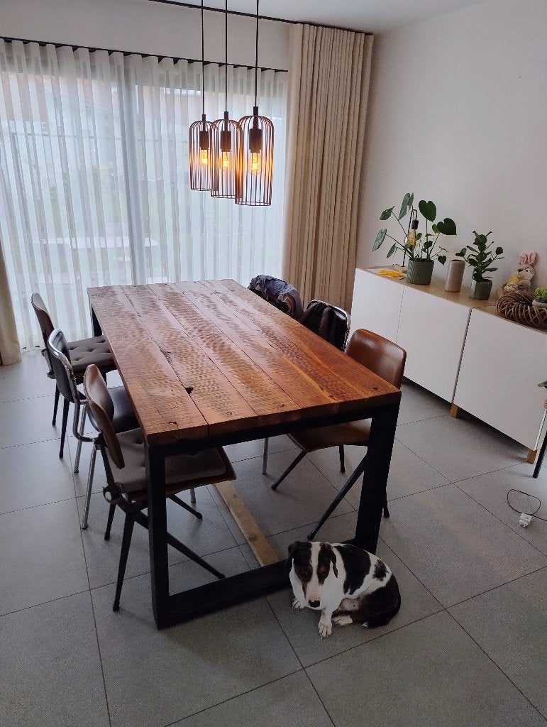 Mooie houten tafel te koop, Ophalen