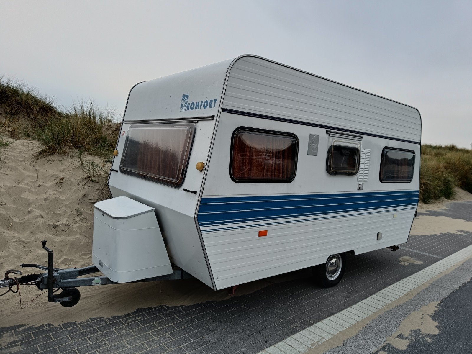 Gezellige lichtgewicht caravan (<750kg) voor 3 tot 4 pers, Caravans en Kamperen, Verhuur