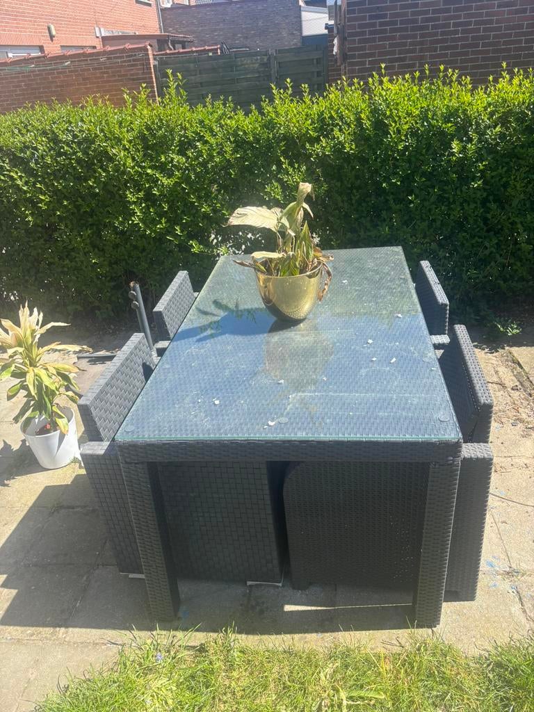 Tafel met glazen blad, Tuin en Terras, Tuinsets en Loungesets, Ophalen, Zo goed als nieuw