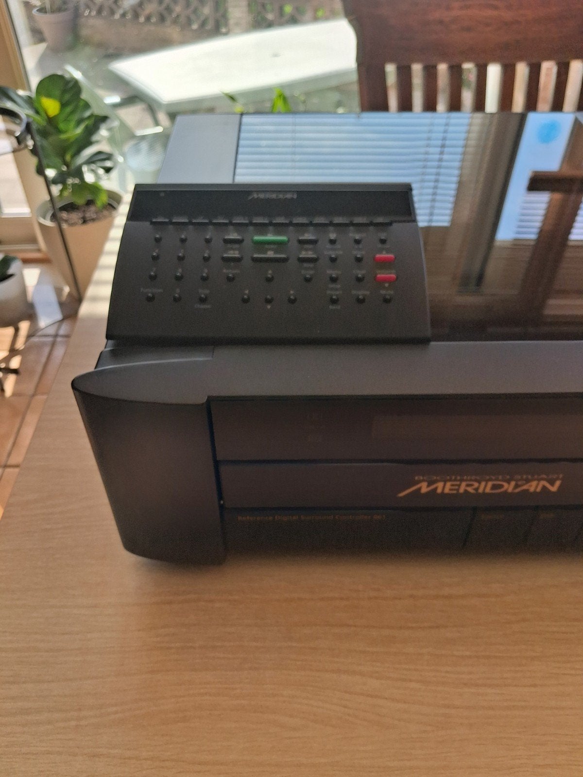 preampli Meridian 861 V4, TV, Hi-fi & Vidéo, Enlèvement ou Envoi