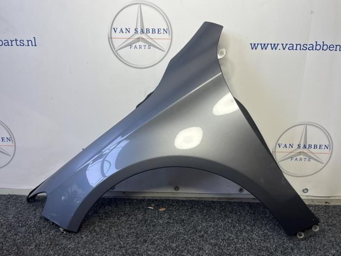 Aile avant gauche d'un Mercedes CLA (787), Autos : Pièces & Accessoires, Carrosserie & Tôlerie, Mercedes-Benz, Utilisé, 3 mois de garantie