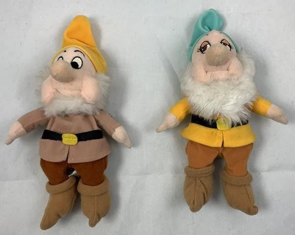 Disney Sneeuwwitje & 7 Dwergen Knuffels Stoppel & Dommel, Kinderen en Baby's, Speelgoed | Knuffels en Pluche, Verzenden, Zo goed als nieuw