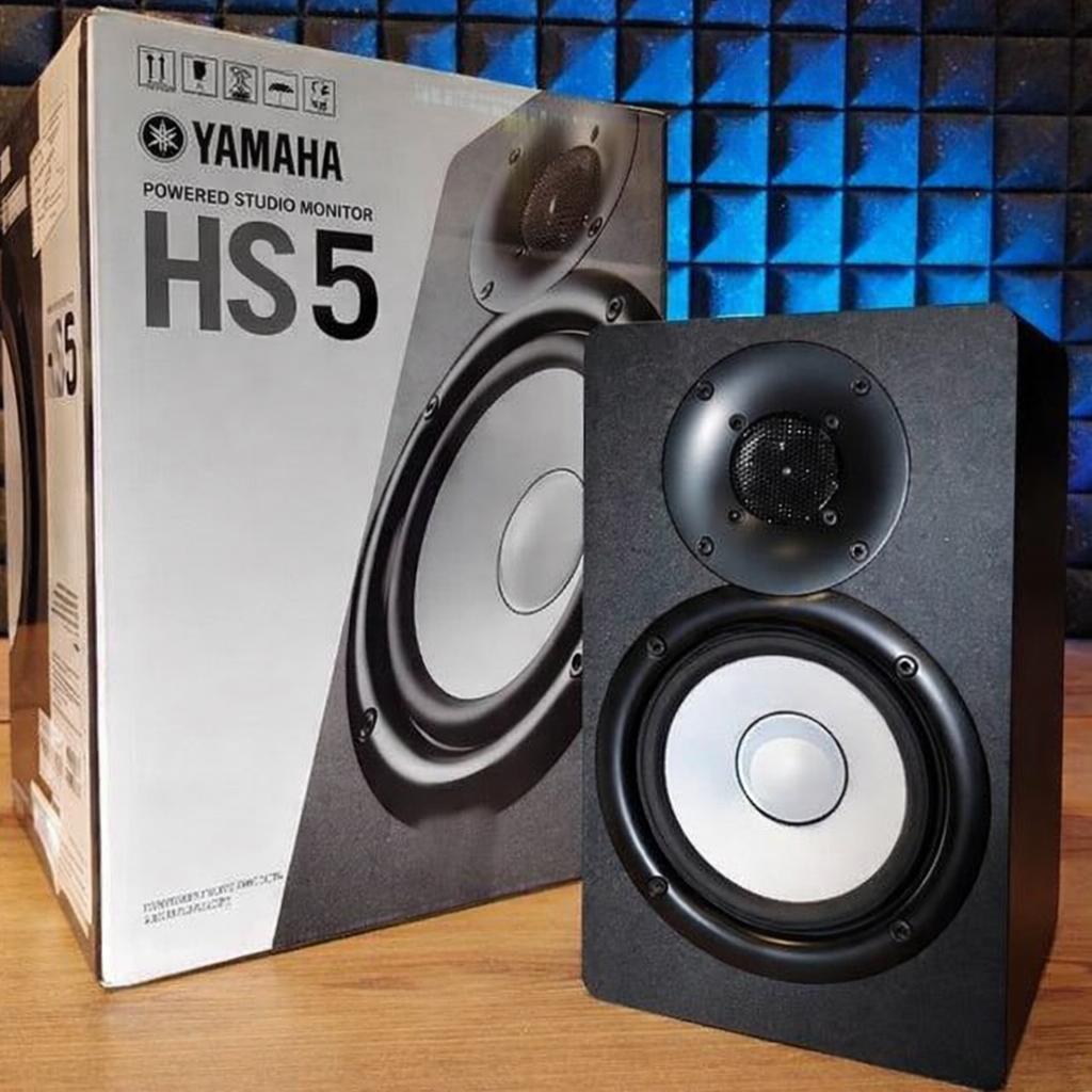 YAHAMA HS5 SPEAKER NEVER USED NEW !!, Ophalen, Zo goed als nieuw