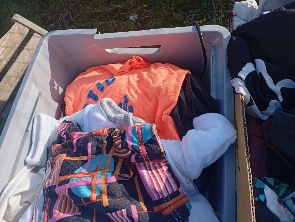 8 dozen kleding, Kleding | Dames, Ophalen, Gedragen