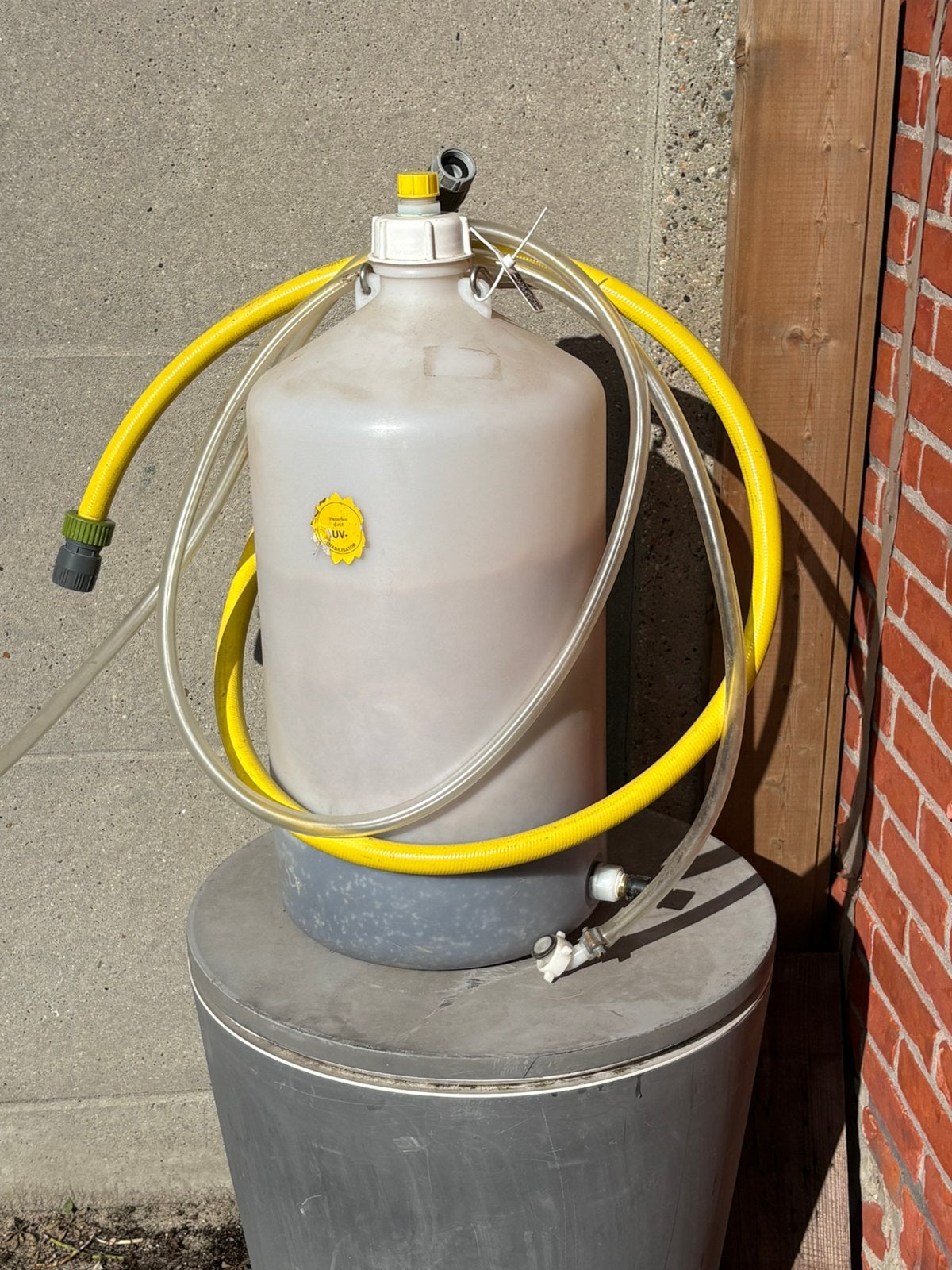 Osmose ionenwisselaar 25 liter, Enlèvement, Tuyaux inclus, Utilisé, Filter