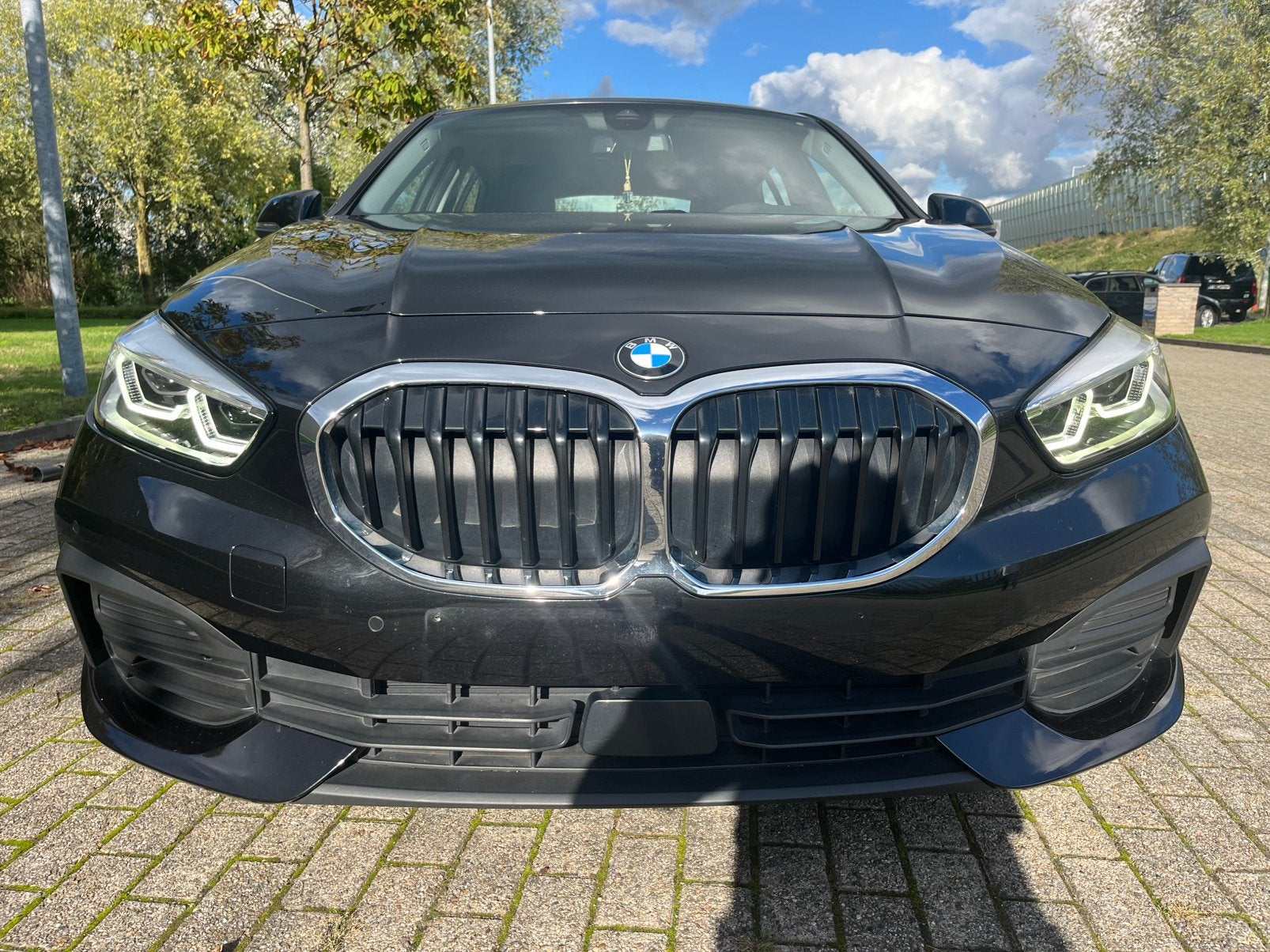 BMW 118i 2022/93000 km/Automatique, Autos, Achat, Euro 6, Entreprise, 5 places