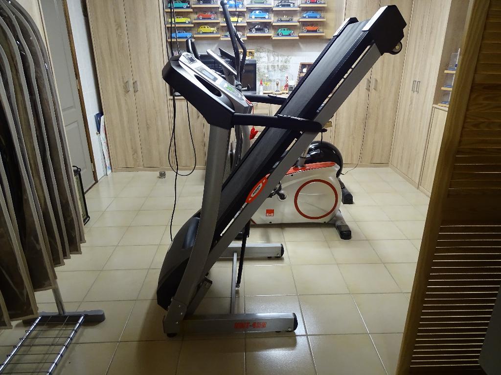 tapis d'exercices motorisé - NMT 459, Ophalen, Zo goed als nieuw, Metaal, Loopband