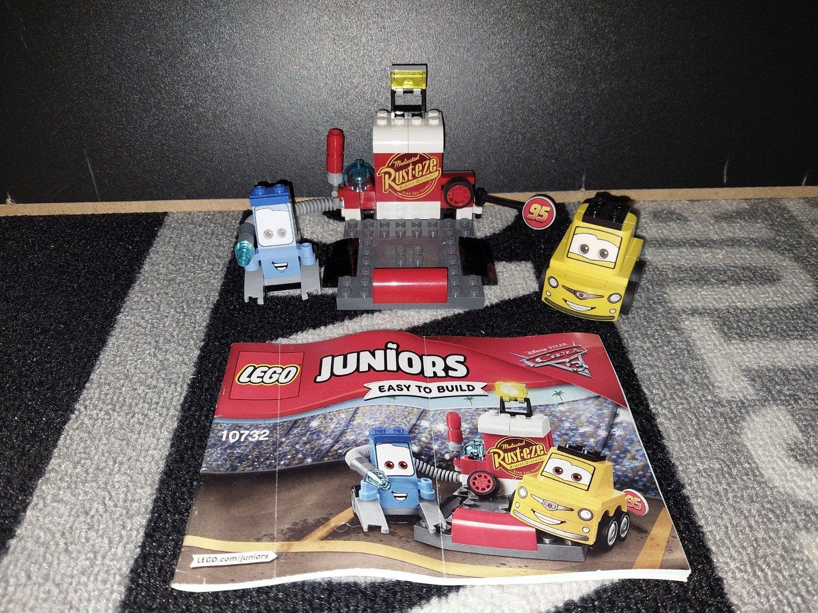 Lego Juniors Cars Guido en Luigi's pit stop, Ophalen, Compleet, Lego