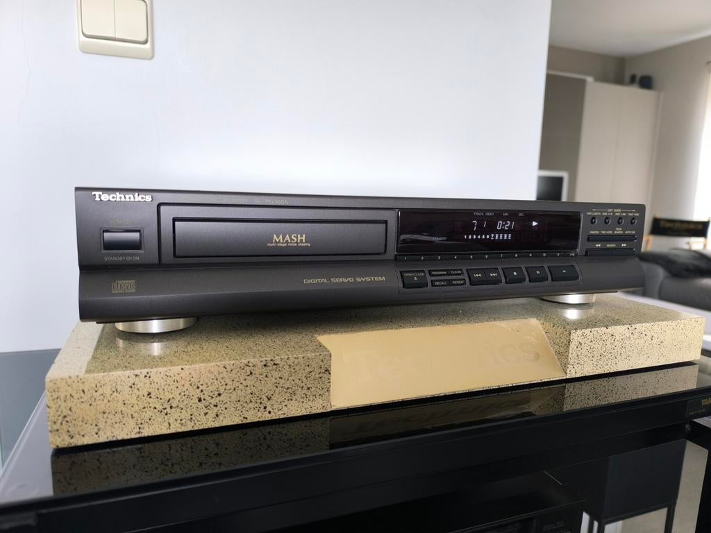 TECHNICS model SL PG360A - Compact Disc-speler, Audio, Tv en Foto, Cd-spelers, Ophalen, Zo goed als nieuw, Technics