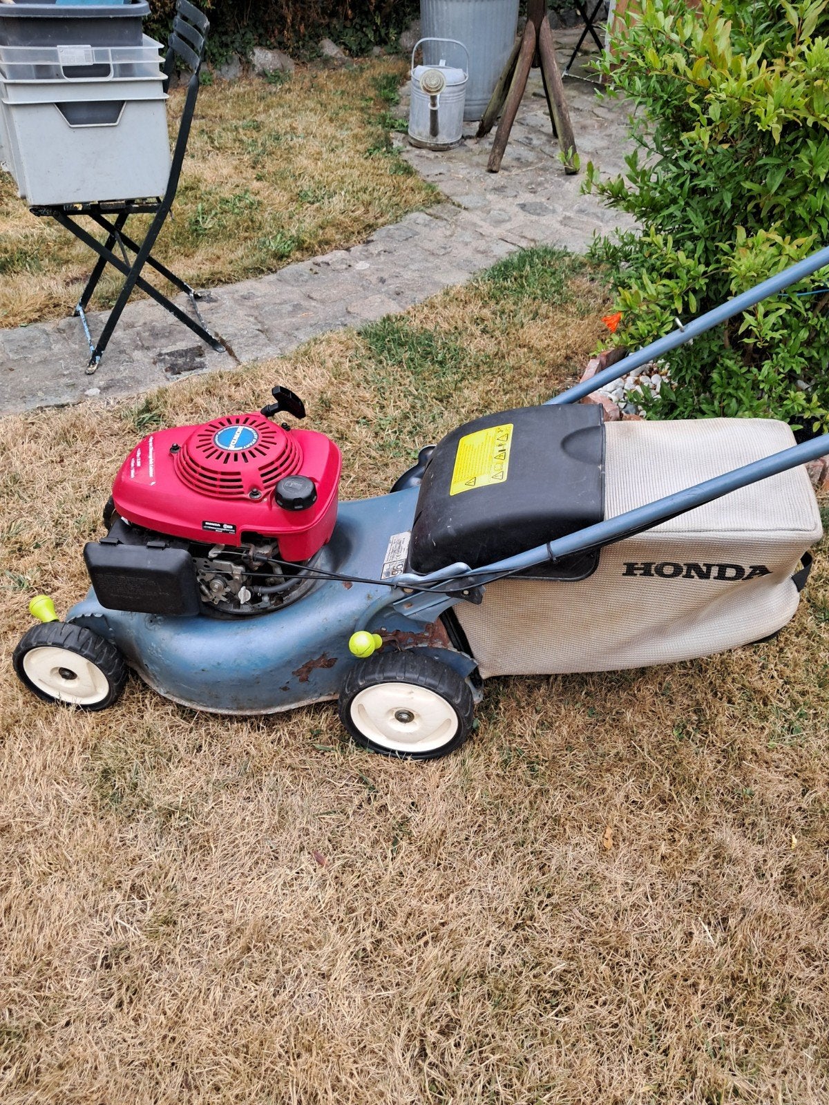 a vendre tondeuse honda izy non tractée., Tondeuse rotative, 40 à 49 cm, Enlèvement, Utilisé