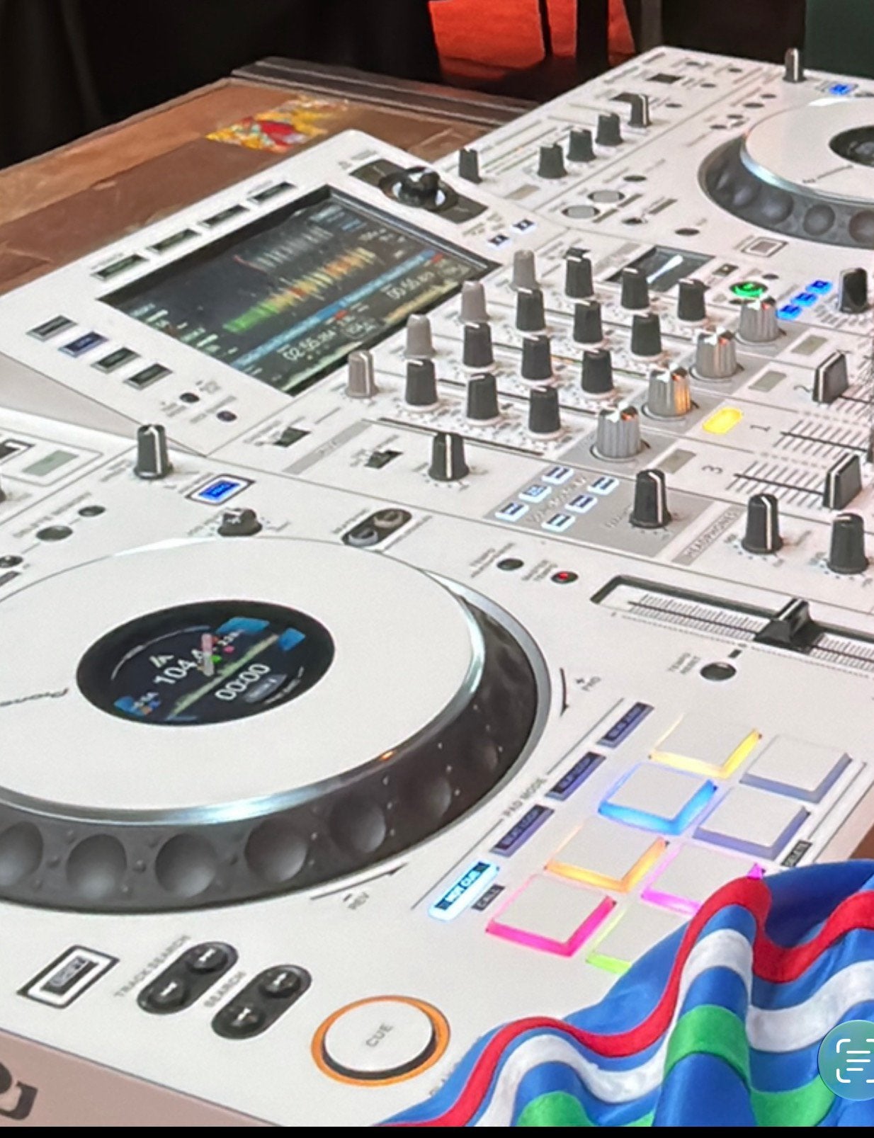 XDJ XZ AVEC DECKSAVER ET SAC DE TRANSPORT 1800 euros, Musique & Instruments, Enlèvement, Comme neuf