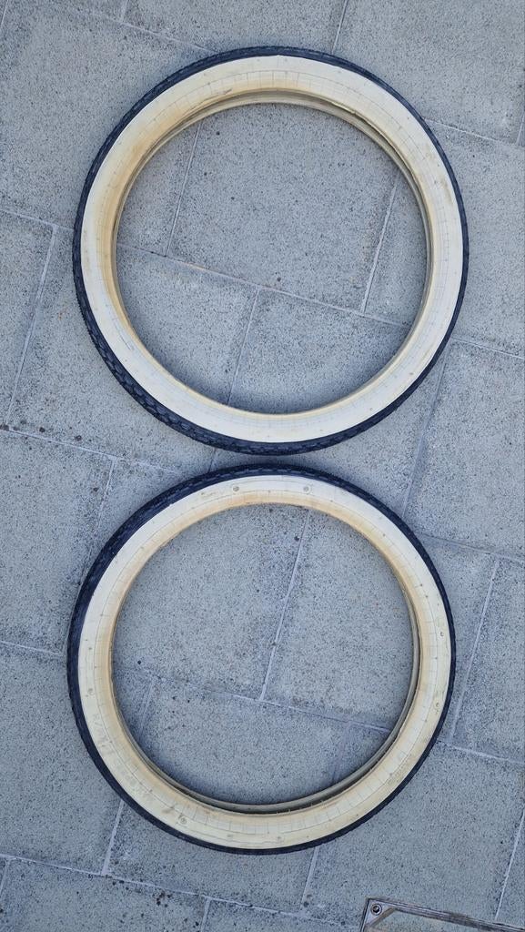 Whitewall brommer banden 2.25 - 18, Fietsen en Brommers, Brommeronderdelen | Oldtimers, Ophalen
