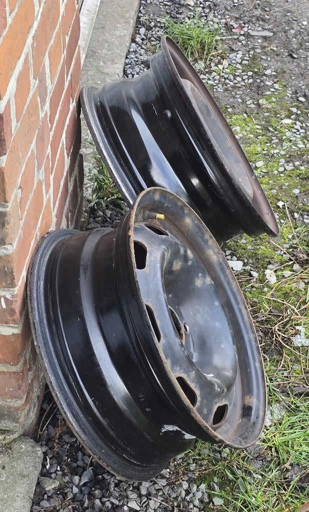 4x Jantes en tôle Peugeot 15" (2017) avec support, 15 pouces, 4 Saisons, Véhicule de tourisme, Enlèvement