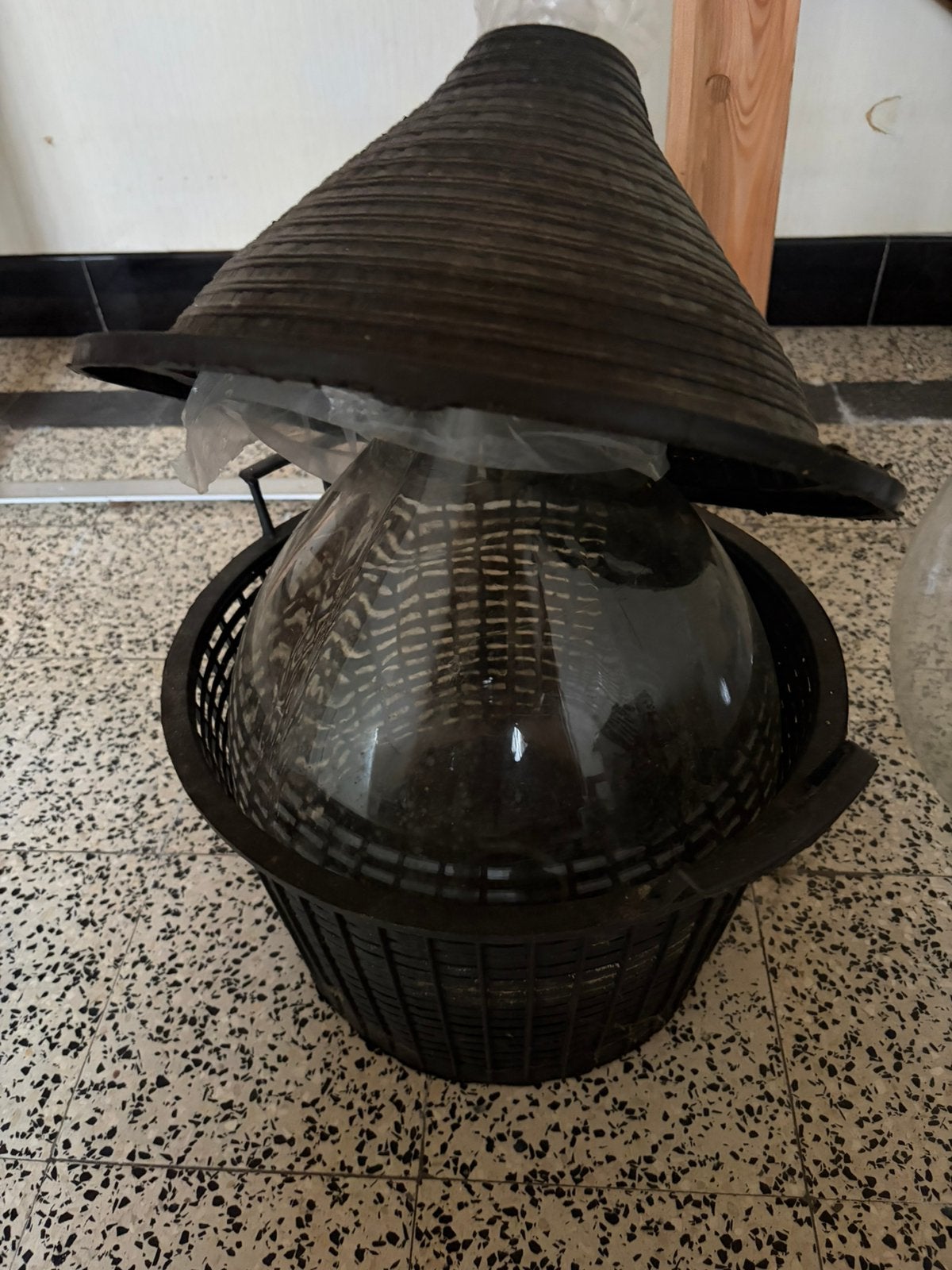 Gistingsflessen wijn, Ophalen, Gebruikt