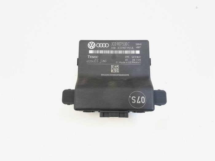 Gateway module van een Volkswagen Passat, Gebruikt, -, Volkswagen, -