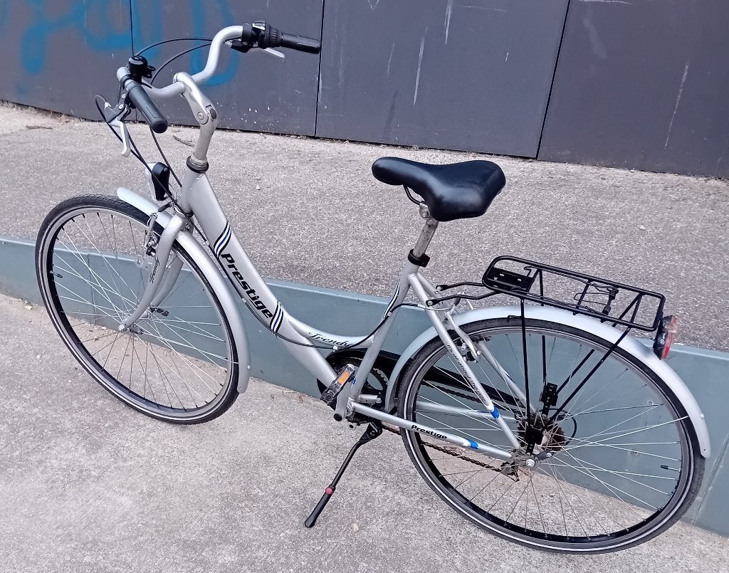 Damesfiets, Velgrem, Versnellingen, Zo goed als nieuw, Ophalen