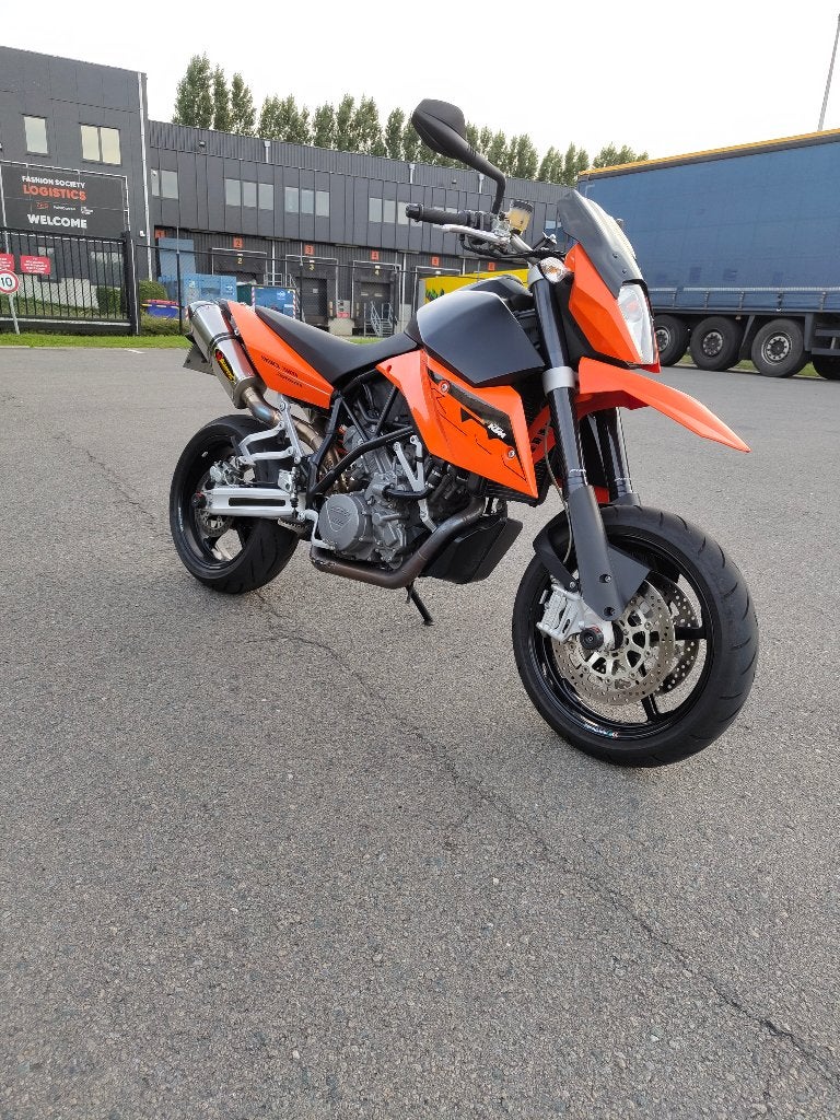 KTM 990 Supermoto  -uitzonderlijke staat-, 2 cilinders, Motorrijbewijs A, Particulier, Meer dan 35 kW