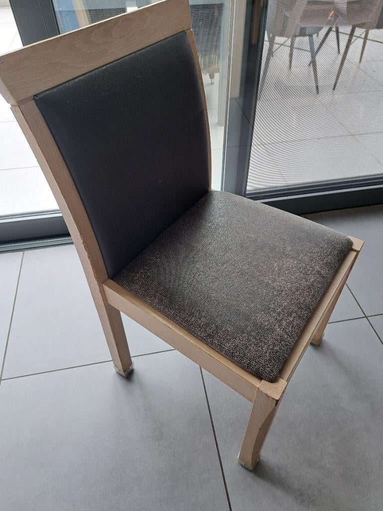 Gratis 6 eetkamer stoelen in lichte eik, Huis en Inrichting, Ophalen, Gebruikt, Hout, Vijf, Zes of meer stoelen