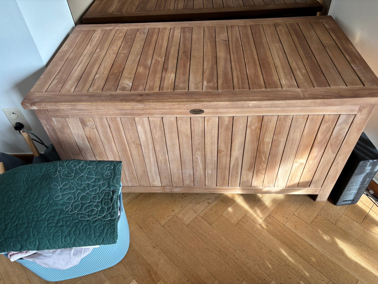 Teak kussenbox, Ophalen, Zo goed als nieuw