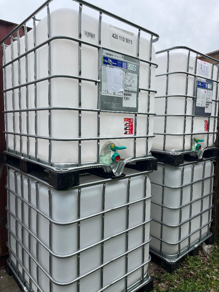 4x IBC containers, Ophalen