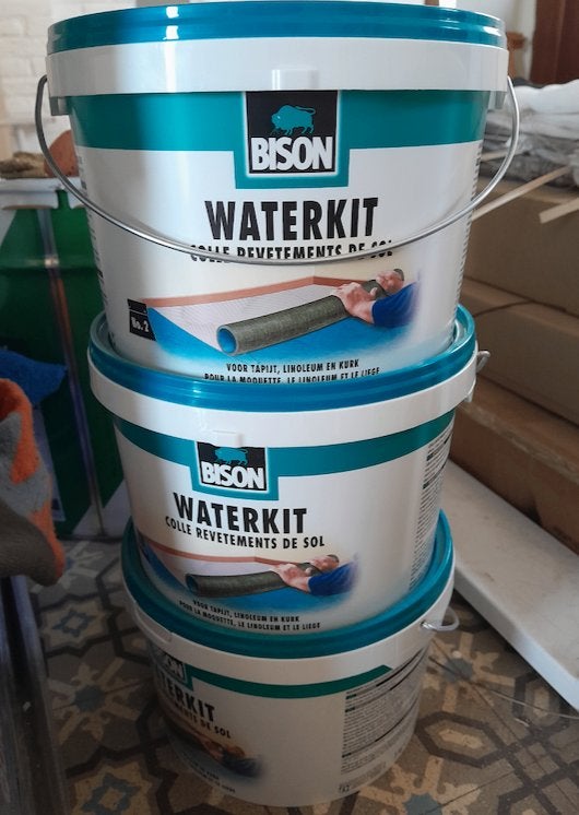 BISON COLLE REVETEMENT SOL WATERKIT 3KG, Maison & Meubles, Ameublement | Revêtements de sol, Enlèvement, Neuf, Autres types
