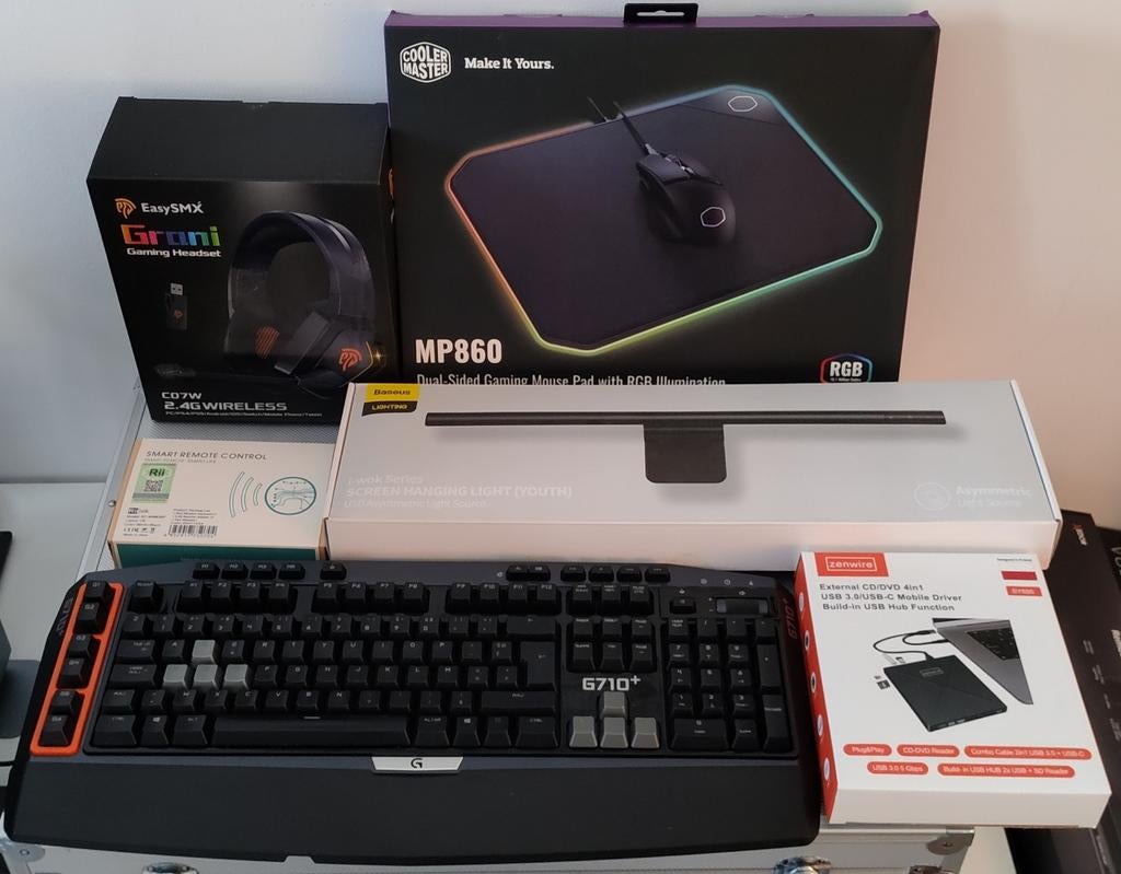 Allerhande randapparatuur : nieuwstaat / ongebruikt voor PC., Ophalen of Verzenden, Zo goed als nieuw