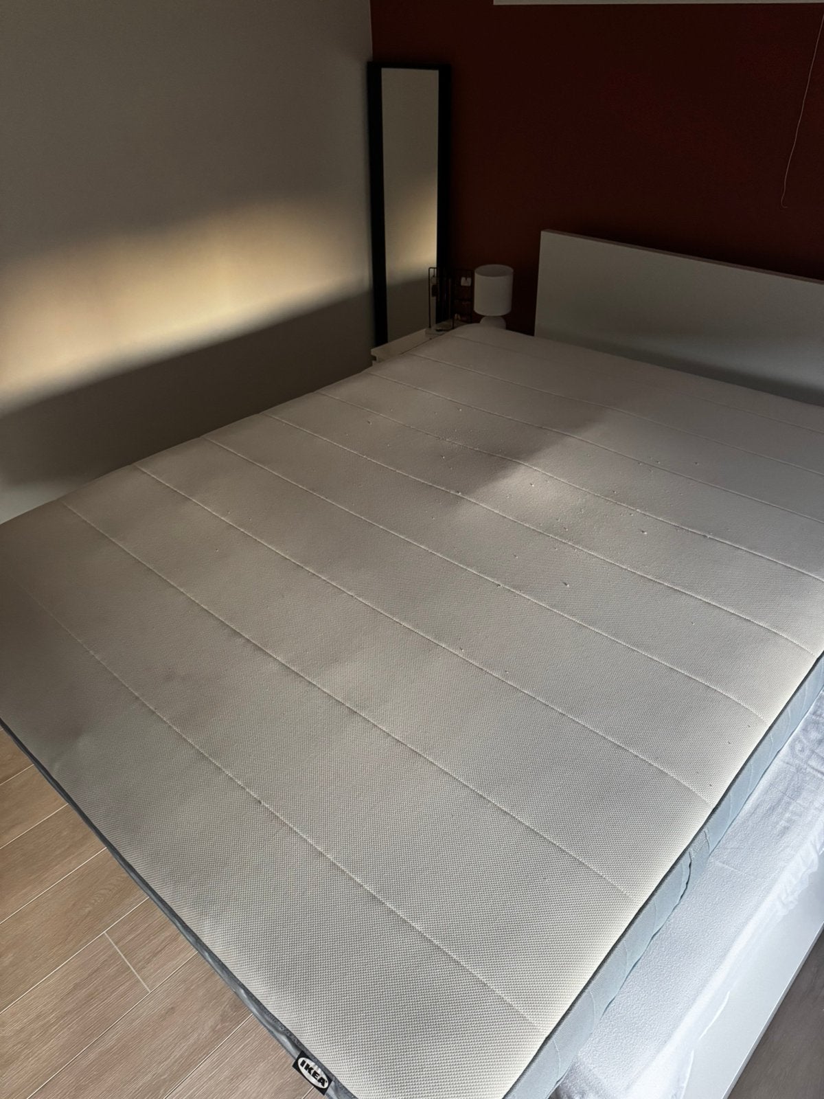 Vesteroy 160x200, Enlèvement, Comme neuf, Matelas