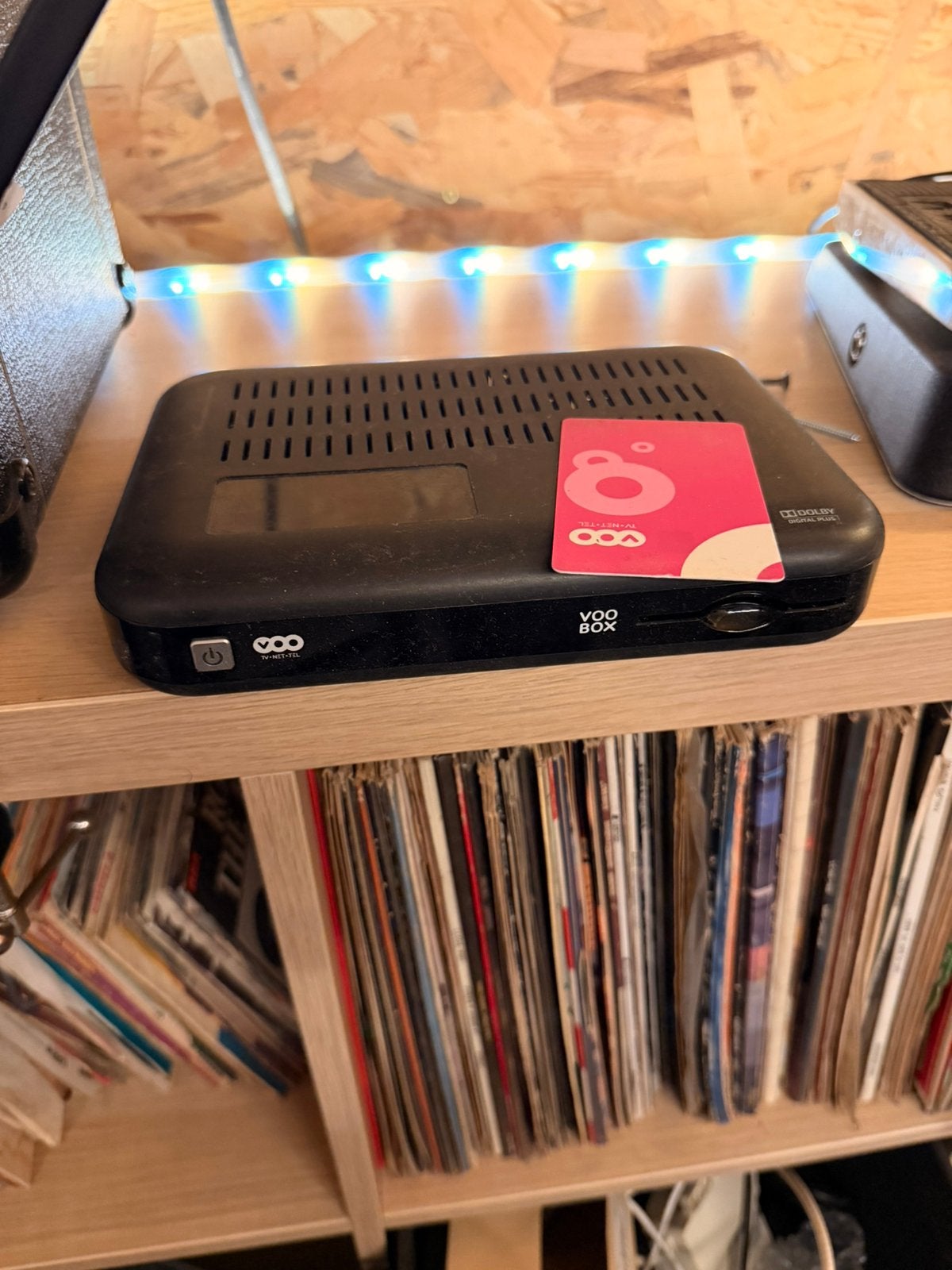 Decodeur VOO ancien modele avec carte, TV, Hi-fi & Vidéo, Enlèvement ou Envoi, Comme neuf