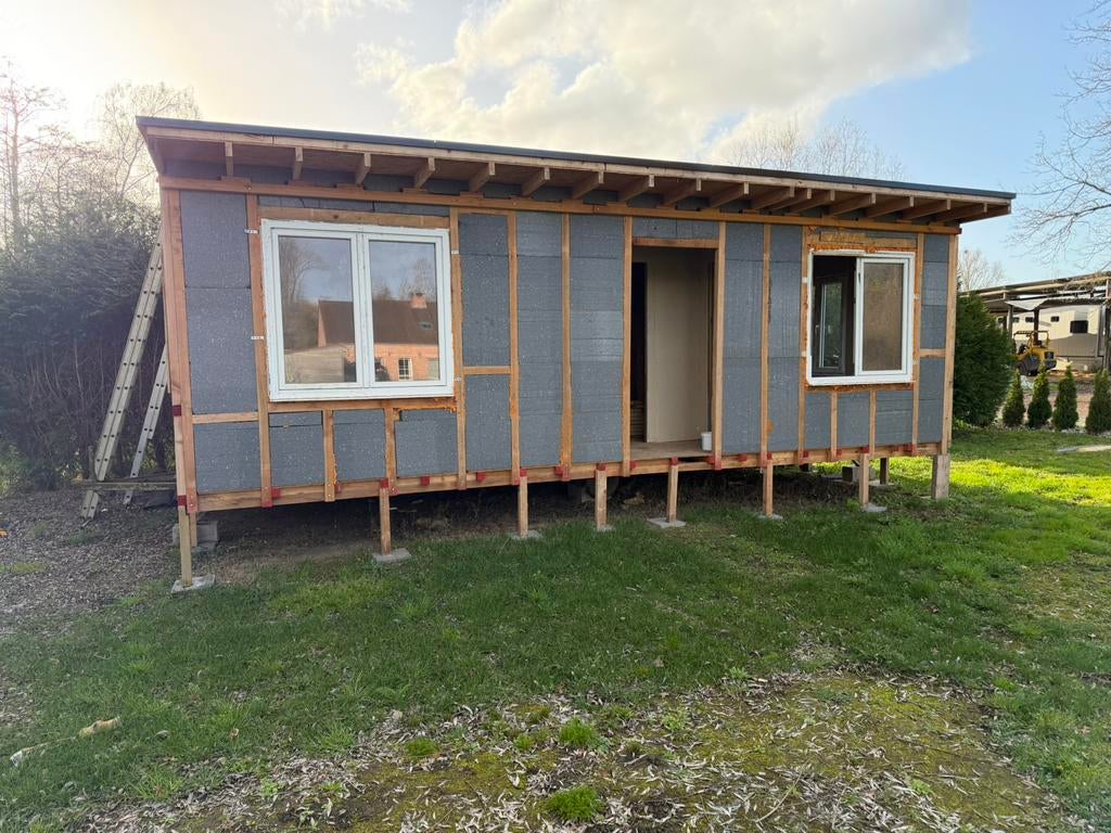 Tiny house/prefab woning op chassis–nieuw houtskelet, Ophalen, Zo goed als nieuw, Hout