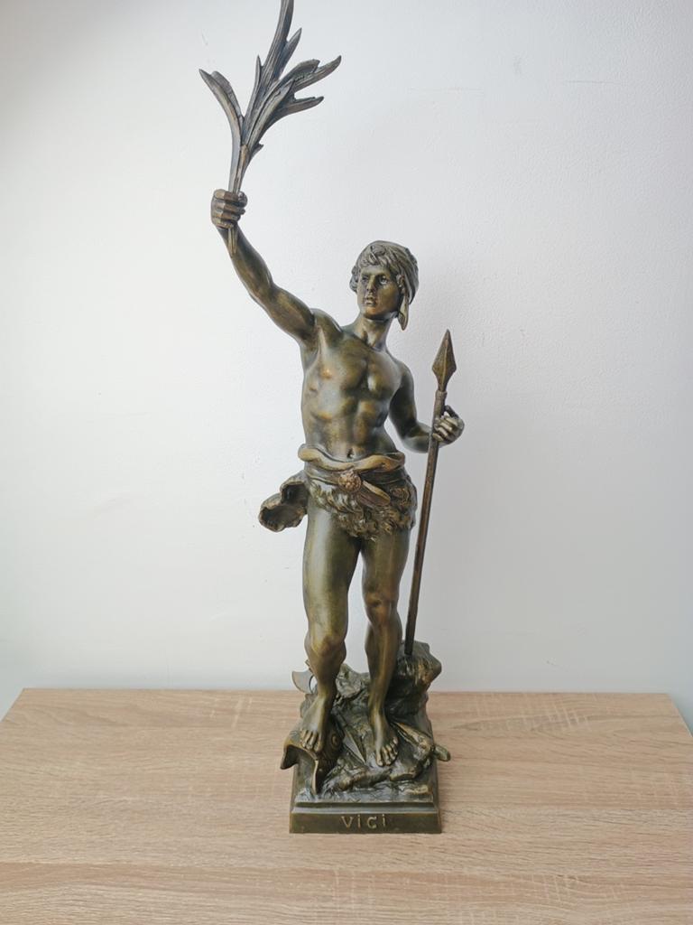 Sculpture en régule louis Moreau "VICI", Antiquités & Art, Antiquités | Bronze & Cuivre, Bronze, Enlèvement ou Envoi