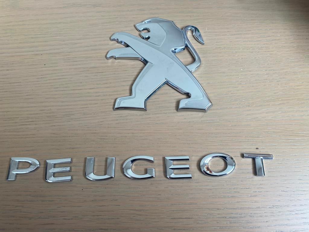 Peugeot embleem en letters, Ophalen, Nieuw, Peugeot