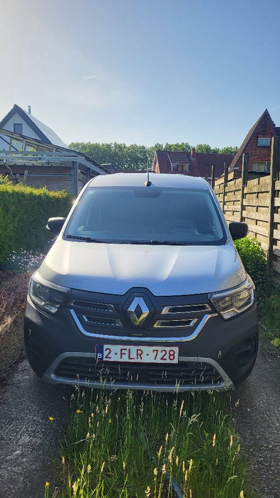 Renault Kangoo e-tech, Autos, Argent ou Gris, Achat, 2 places, Entretenue par le concessionnaire