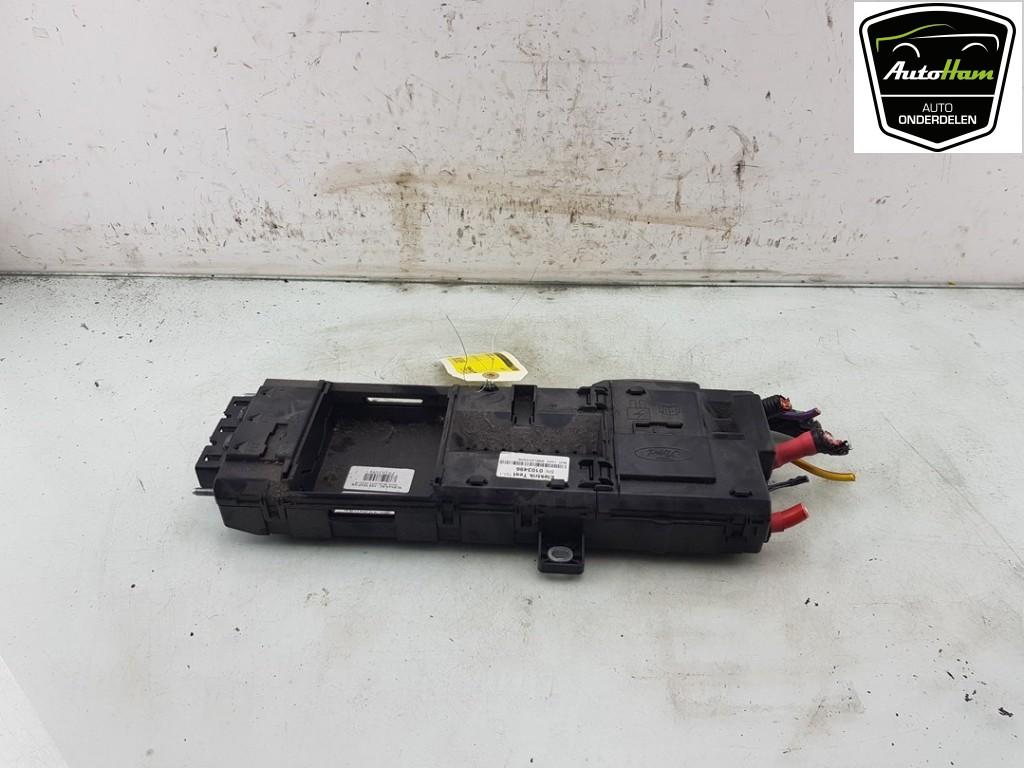 ZEKERINGKAST Ford Transit (|BK3T14401BMC|BKET14401BMB|), Gebruikt, Henry-Ford-Straße  1
50735  Köln, DE, Ford-Werke GmbH, Kunden@ford.com