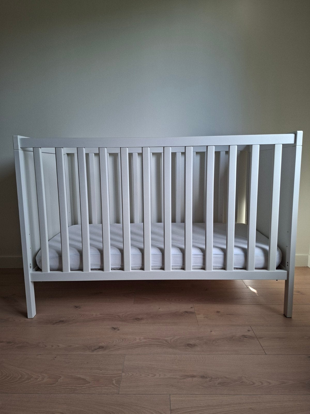 Bedje Sundvik Ikea, Kinderen en Baby's, Babywiegjes en Ledikanten, Ophalen