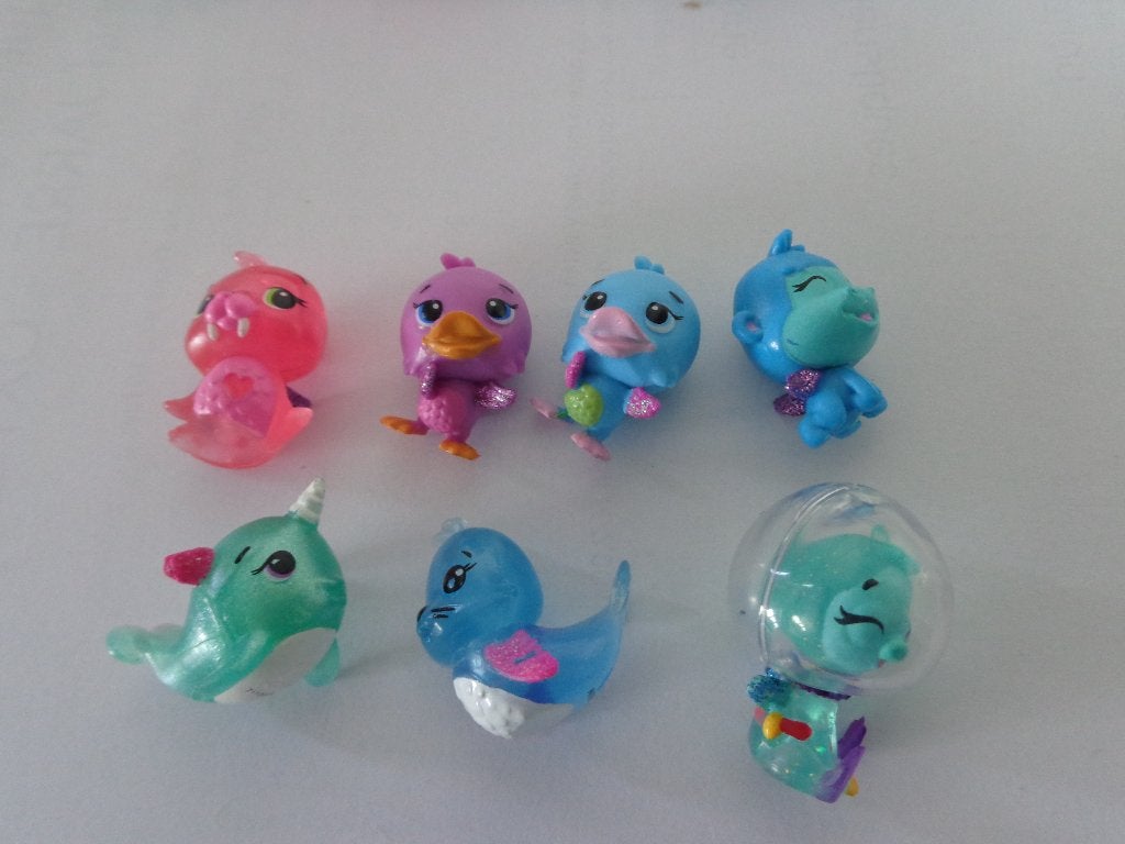 7 personnages Hatchimals CollEGGtibles avec ailes roses, Enlèvement ou Envoi, Comme neuf