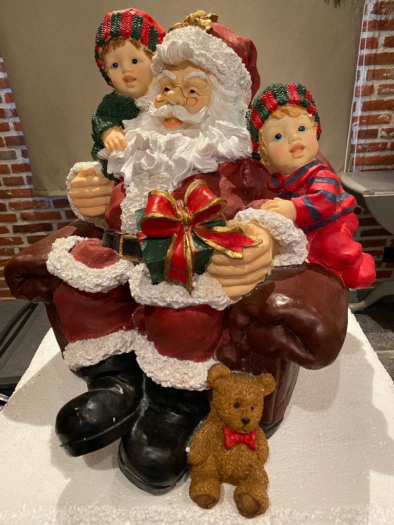 Grote,zittende kerstman met kindjes eyecatcher, Diversen, Ophalen, Nieuw