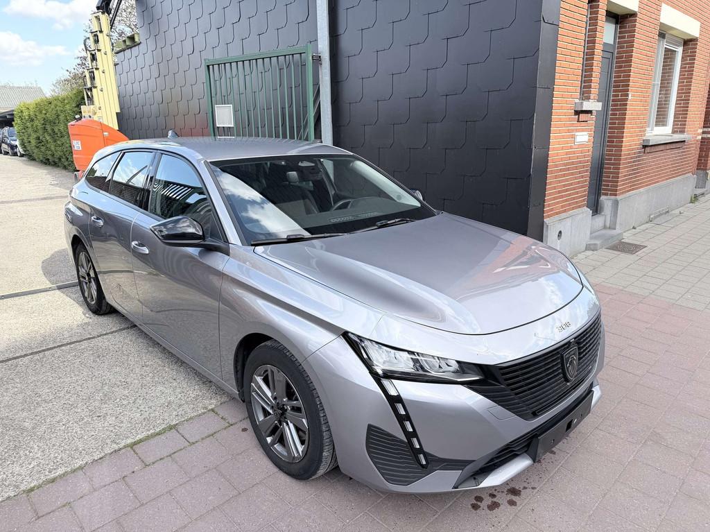 Peugeot 308 SW 1.2I EDITION Active Pack S, Auto's, Stof, Gebruikt, 1199 cc, https://public.car-pass.be/vhr/b0bb7a8a-438c-4f47-b87a-9986c2518919