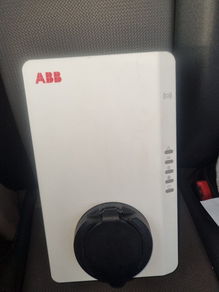 Borne de recharge, Ophalen, Zo goed als nieuw, Laadpaal