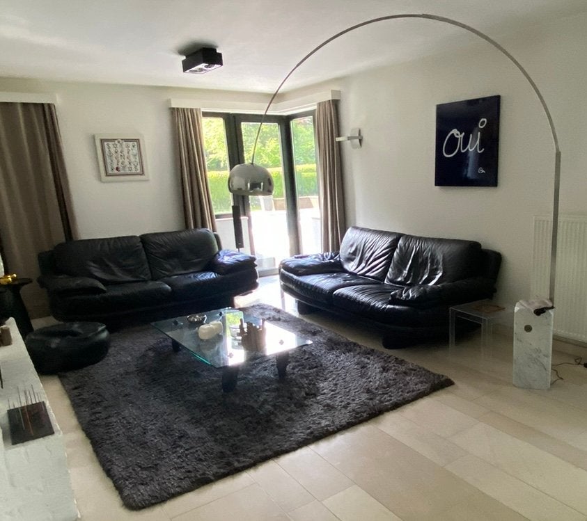 2 canapés en cuir noir, Maison & Meubles, Enlèvement, Utilisé, Cuir