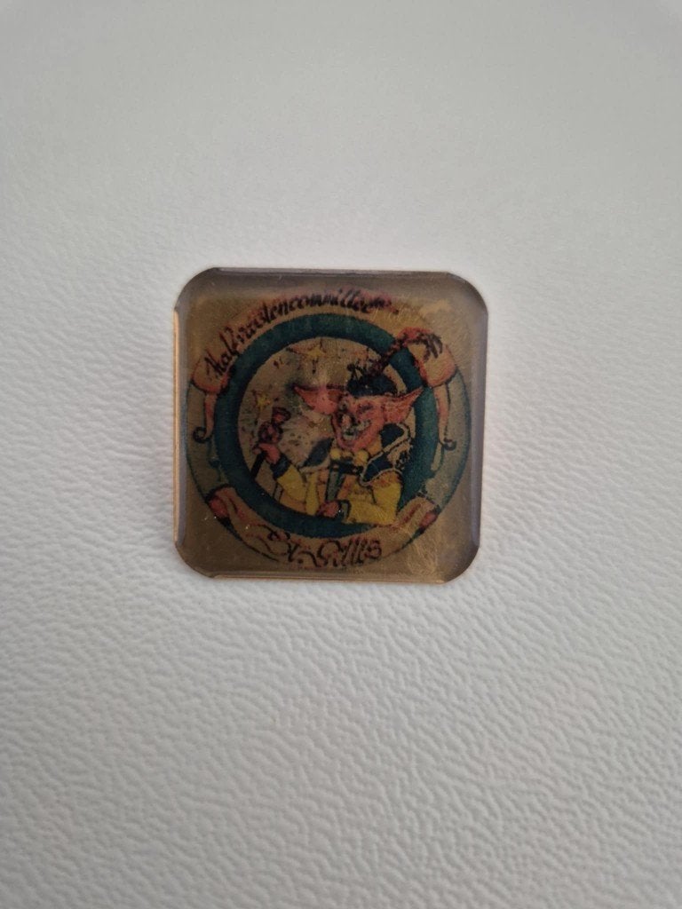 Carnaval pin Halfvasten Sint-Gilles, Verzamelen, Speldjes, Pins en Buttons, Ophalen of Verzenden
