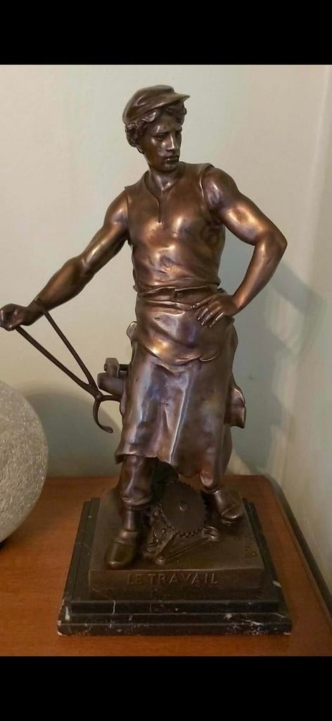 Posture en bronze Émile Louis Picout, Enlèvement