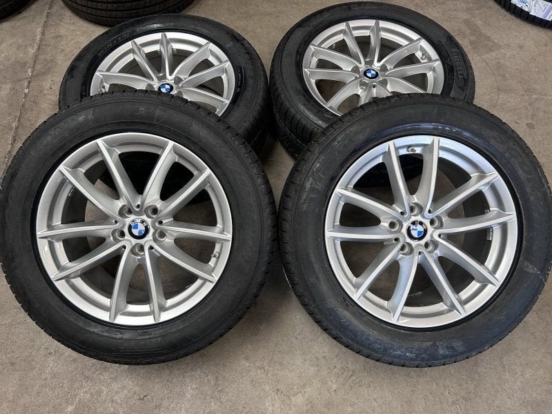 18 inch originele velgen + winterbanden BMW X5 X6 G05 G06, Autos : Pièces & Accessoires, Neuf, Pneus et Jantes, Pneus hiver, 255 mm