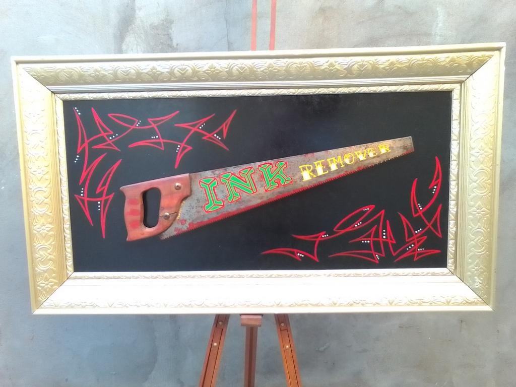 Tattoo pinstriping art, Ophalen