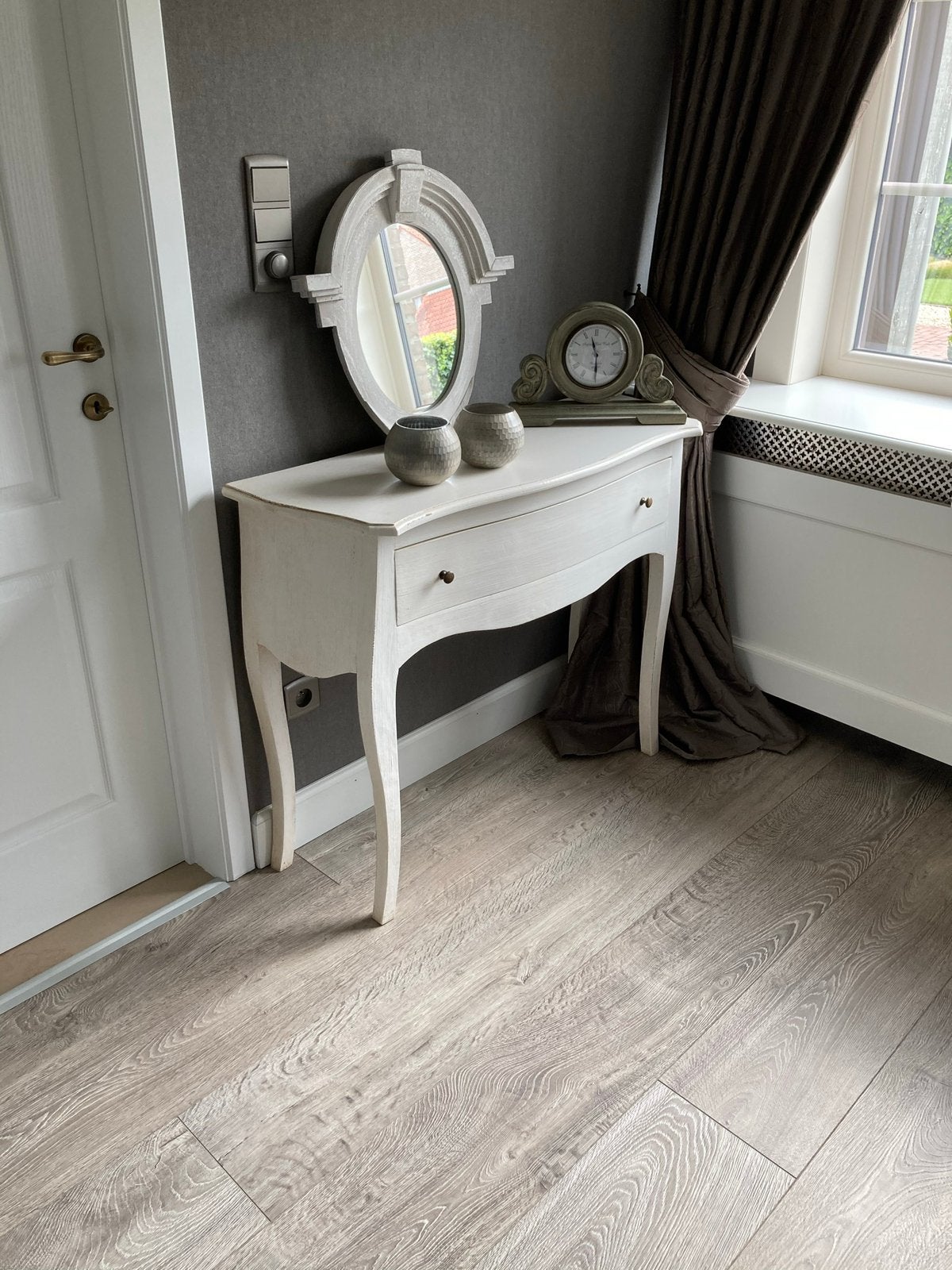 Sidetable, Ophalen, Zo goed als nieuw